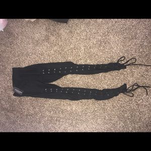 Laced up leggings!